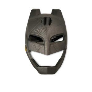 Mattel Talking Batman Mask with Voice Changer and Light Up Eyes